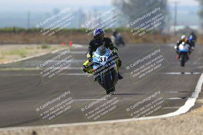 media/Sep-20-2025-TrackDaz (Sat) [[27f0cde673]]/B Group/220pm (Turn 9)/